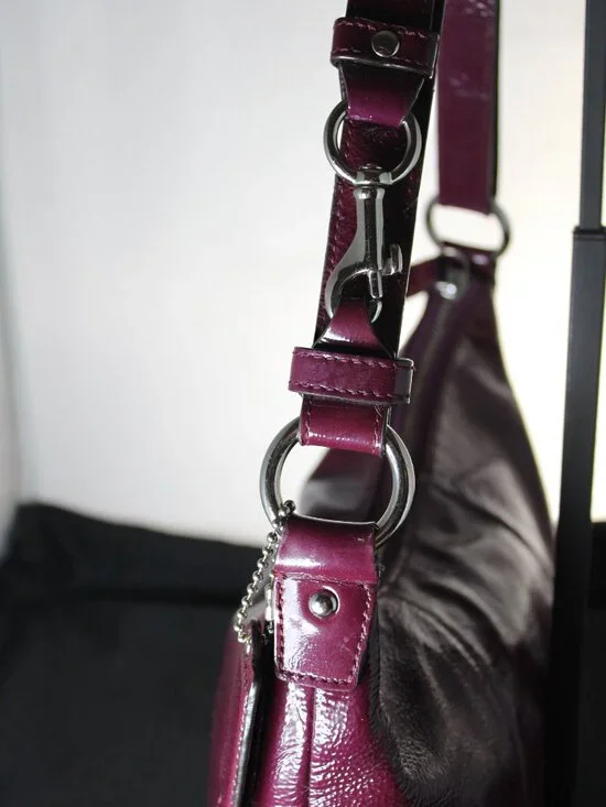 Authentic COACH Soho Plum Patent Leather Crossbody Shoulder Bag - Picture 6 of 16